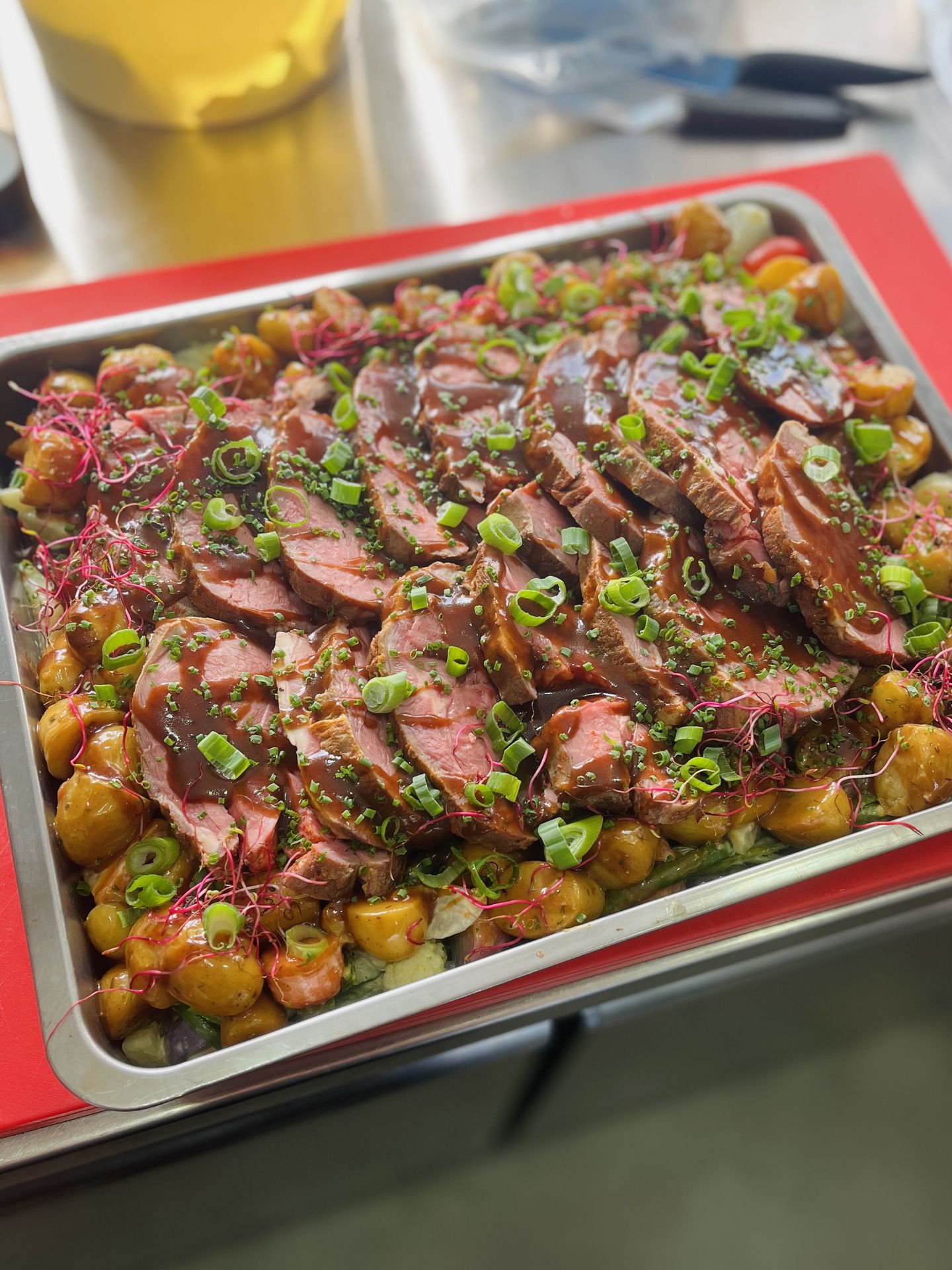 Rôti de Boeuf et garniture Rôti de boeuf et garniture